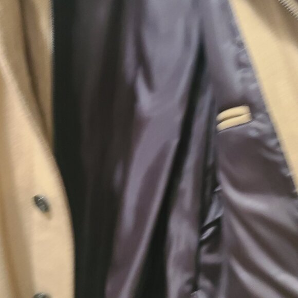Camel-colored winter coat by London Fog - Picture 6 of 11
